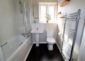 BATHROOM- click for photo gallery
